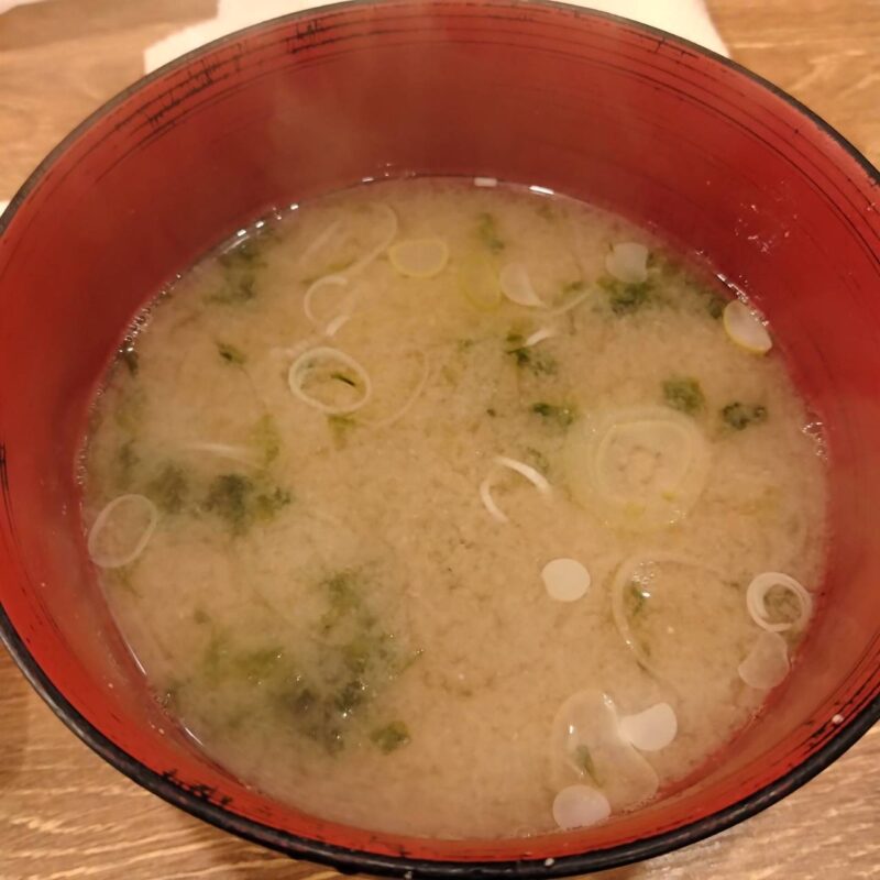 磯丸水産のお味噌汁