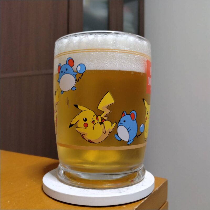 グラスに注いだ伊勢角屋麦酒ご褒美IPA(その2)