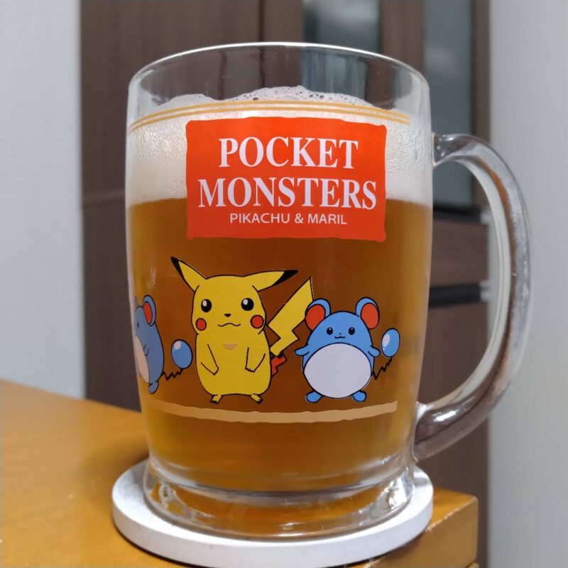 グラスに注いだエチゴビールシトラストラタハラタウトラディション(その3)