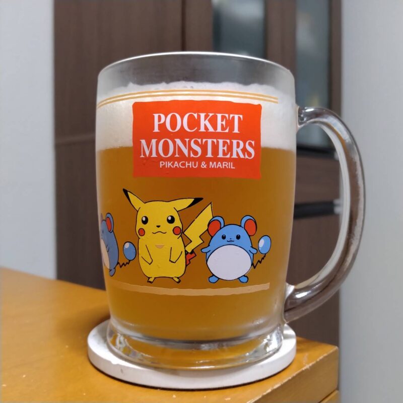 グラスに注いだファミリーマート限定サントリーワールドクラフト無濾過ホワイトビール(その3)