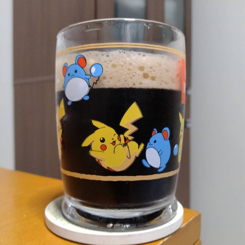 グラスに注いだ御殿場高原ビールSchwarzシュバルツ(その2)