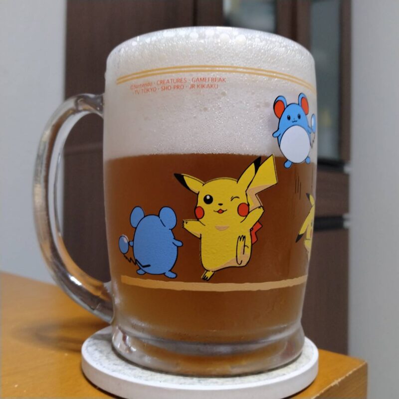 グラスに注いだ御殿場高原ビールWeizenヴァイツェン(その1)