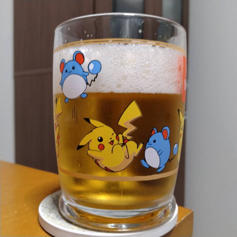 グラスに注いだアサヒ生ビール(マルエフ)その2