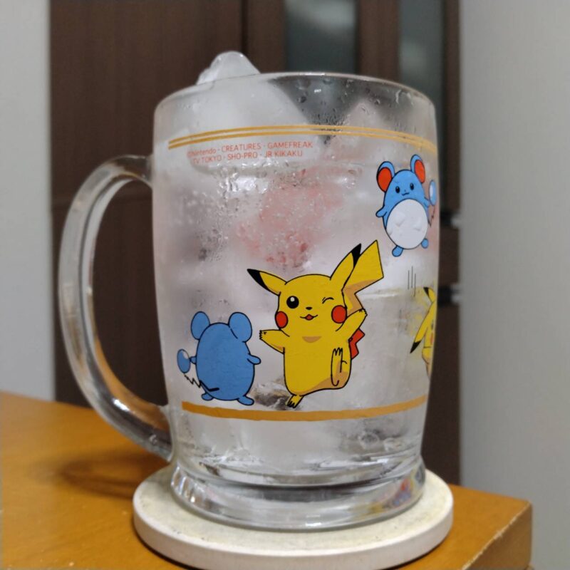 グラスに注いだ合同酒精沖縄ハイボールシークヮ―サー(その1)