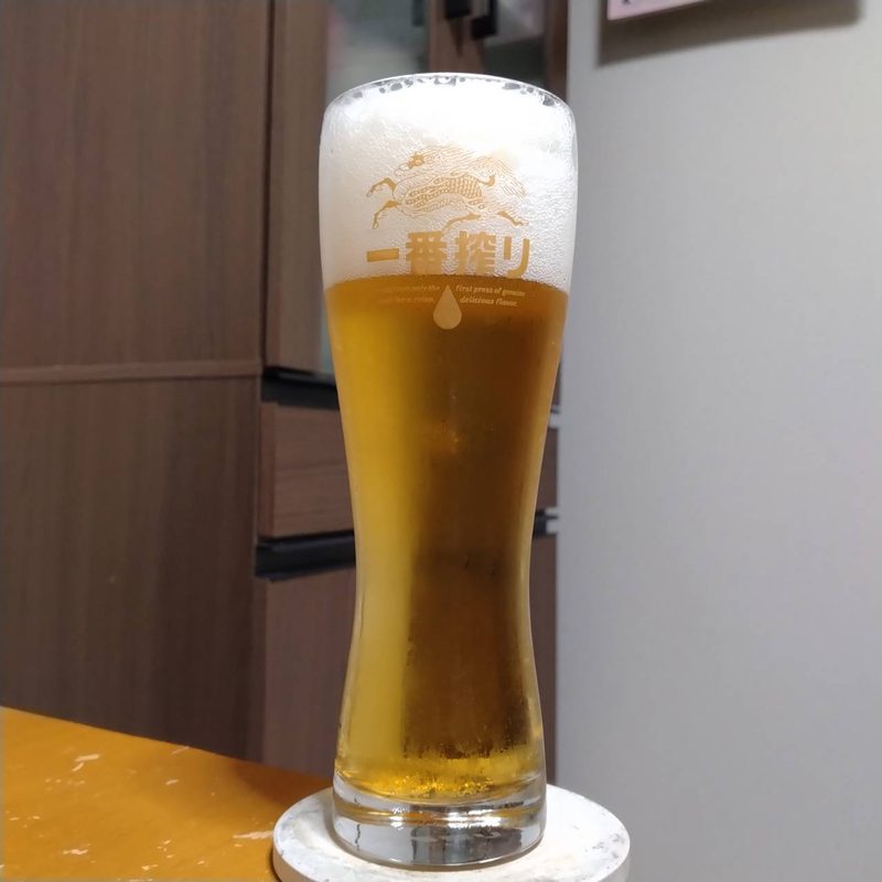 グラスに注いだキリン一番搾り生ビールリニューアル版